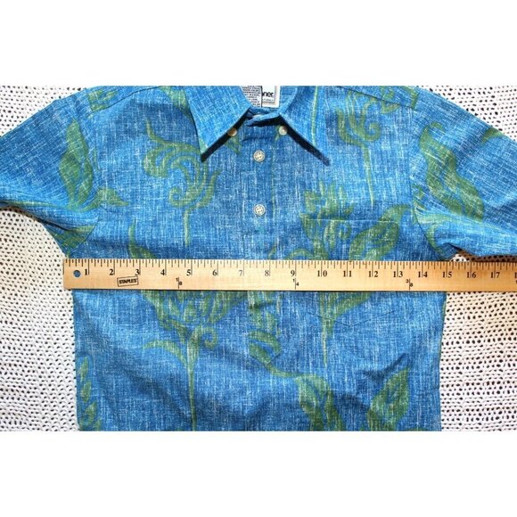 Reyn Spooner kids shirt Size Small Short sleeve Blue & Green Hawaiian Buttons US - Picture 3 of 5